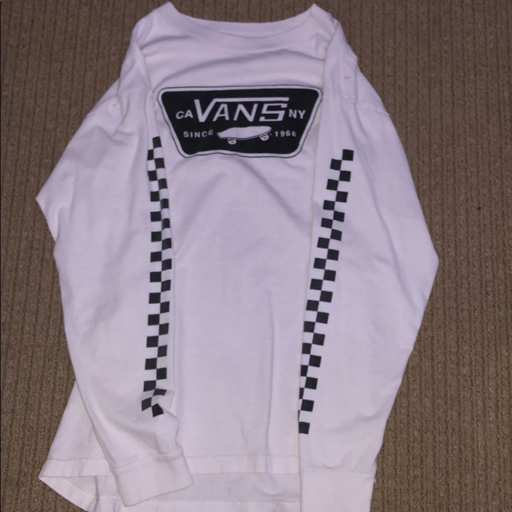 Vans Long Sleeve W Checkered Design on Sleeve